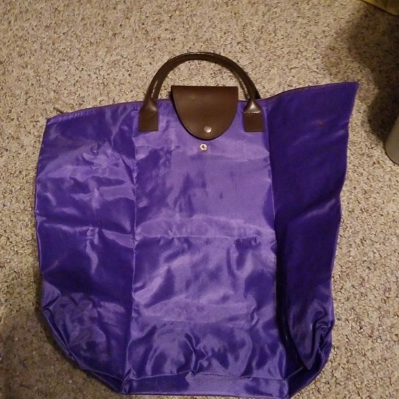 Large foldable tote NWOT - Picture 2 of 2